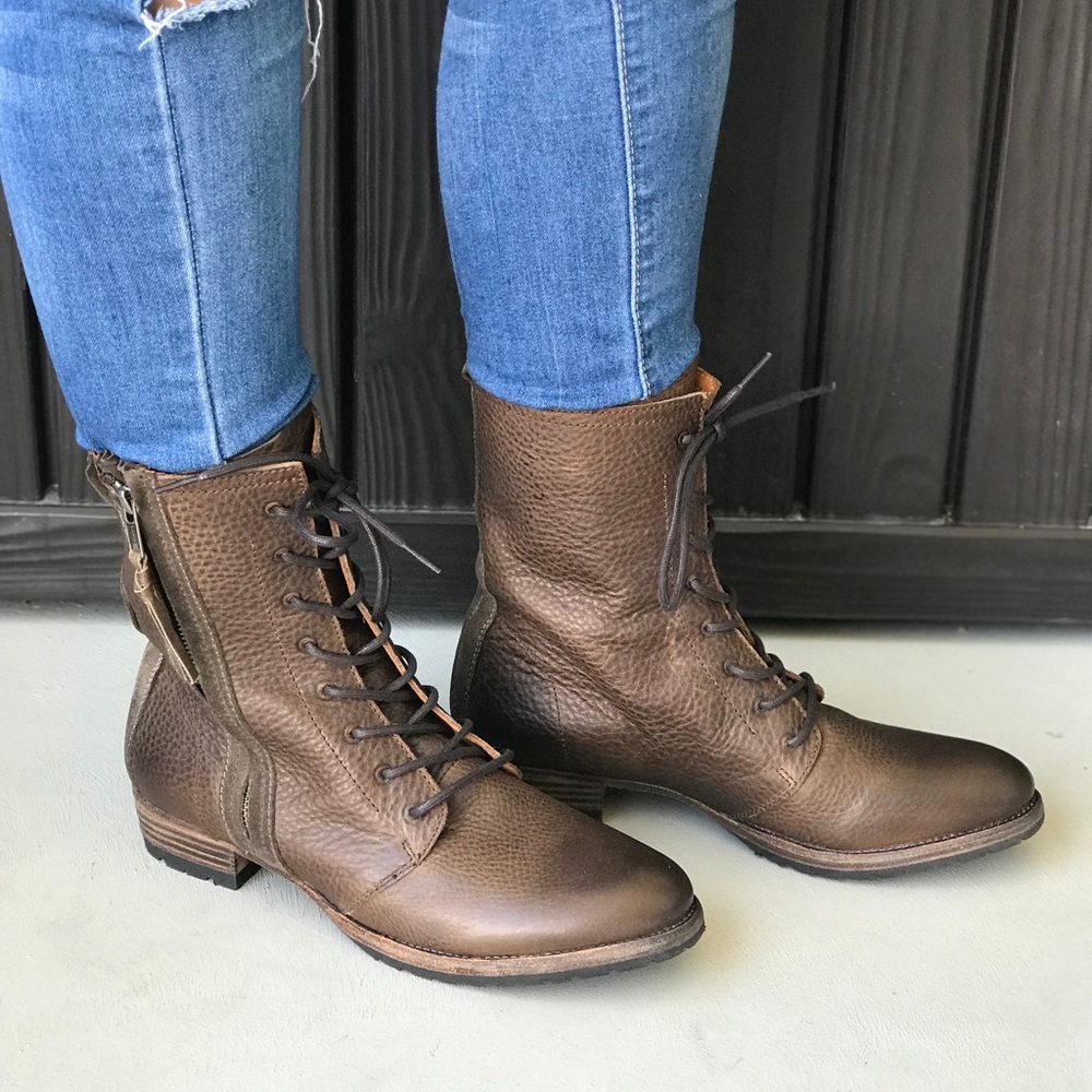 Welt Distress Goodyear Leather LaceUp Combat Boot - Picture 3 of 6
